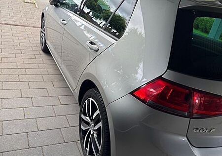 VW Golf Volkswagen 1.2 TSI BMT ALLSTAR ALLSTAR