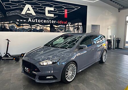 Ford Focus Turnier ST, Recaro, LRH,SH,SPL, LMF, LED