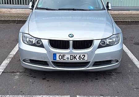 BMW 320i touring -