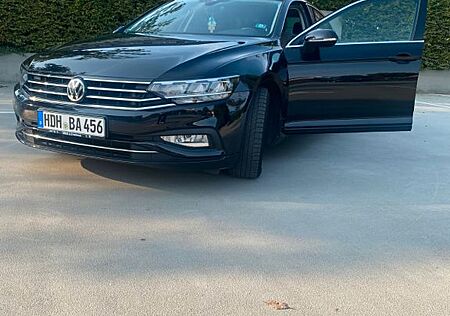 VW Passat Volkswagen 2.0 TDI SCR DSG Business Business