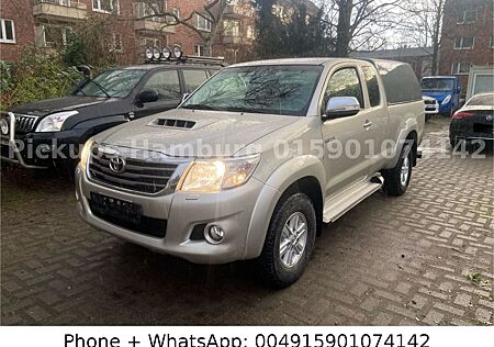 Toyota Hilux 3.0 d 4x4 Klima Navi Cam AHK. B16