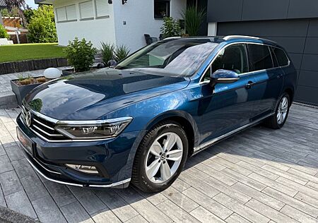 VW Passat Variant Volkswagen Elegance ActiveDsp Kamera AHK