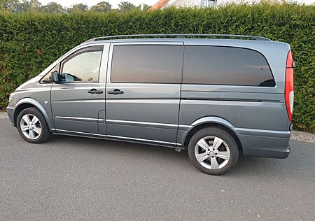 Mercedes-Benz Viano Vito 2.2 CDI lang Standhzg 2xSchiebetür E-Dach