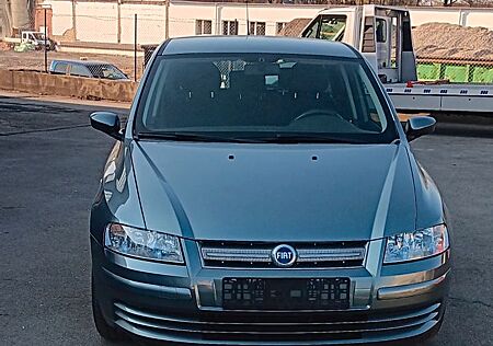 Fiat Stilo Nur 86 000 km, TÜV neu, 1 Hand