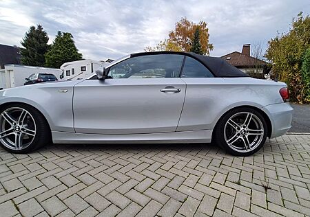 BMW 120i Cabrio -