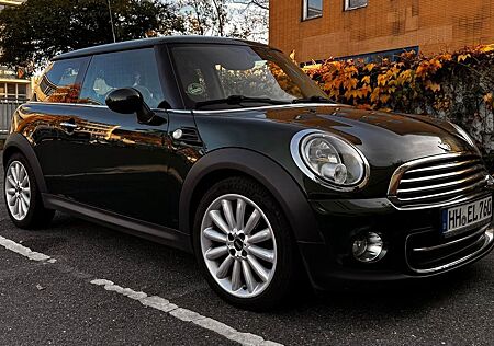 Mini Cooper 1,6 Benzin, AUTOMAT