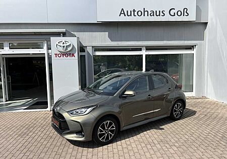 Toyota Yaris 1.5l - Club nur 18.000km