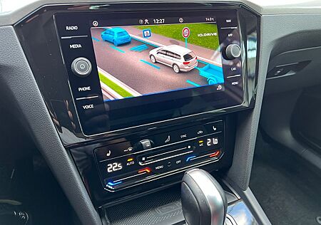 VW Passat gebraucht kaufen VW Passat Volkswagen Variant 20TDI 150PS DSG LED Navi ACC AH