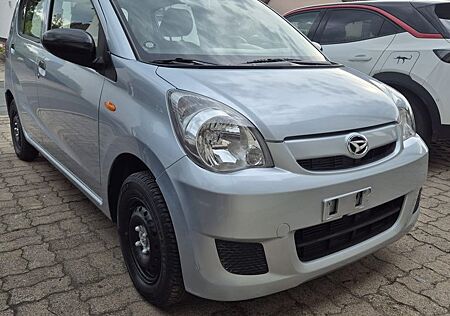 Daihatsu Cuore 1.0 -