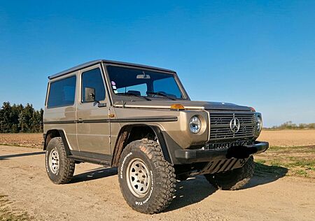 Mercedes-Benz G 280