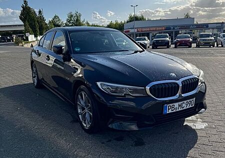 BMW 320e Sport Line Automatik Sport Line