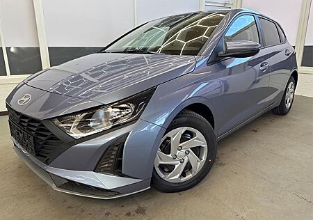 Hyundai i20 COMFORT FL NAVI RFK TEMPOMAT 1.2 MPI 57,9...