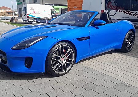 Jaguar F-Type 2.0 L P300 Turbo Chequered Flag Autom...