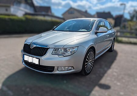 Skoda Superb 3.6 V6 DSG 4x4 L & K L & K