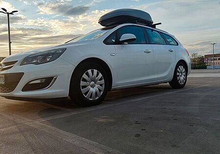 Opel Astra Sports T. 1.7 CDTI ec Edt. 81 S/S 105g...