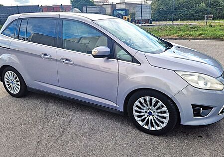 Ford Grand C-Max Titanium