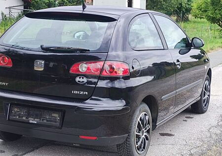 Seat Ibiza 1.4 16V 55kW Reference Reference