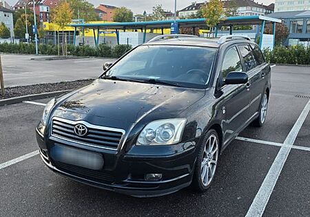 Toyota Avensis gebraucht kaufen Toyota Avensis