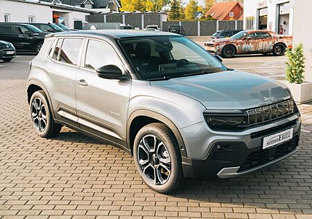 Jeep Avenger - 1.2 DCT6 e-Hybrid Summit, Lederpaket