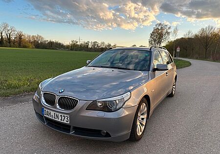 BMW 523i Touring super Ausstattung