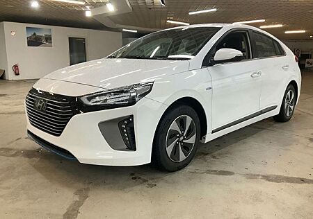 Hyundai Ioniq 1.6l GDi PLUG-IN HYBRID Style Style