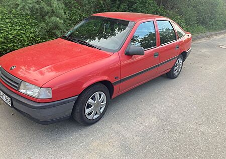 Opel Vectra 1.6 GL