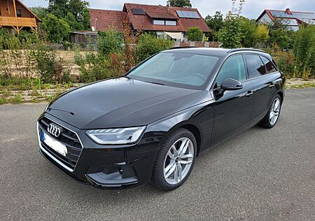 Audi A4 35 TFSI S tronic advanced Avant advanced