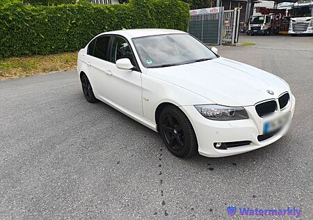 BMW 320d - Limousine / TÜV bis 04/27