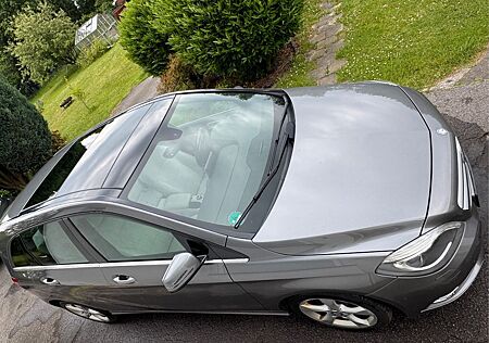 Mercedes-Benz B 200 CDI Urban Navi/Panorama SD/AHK