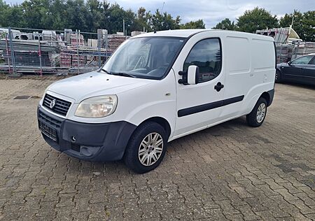 Fiat Doblo kasten maxi AHK