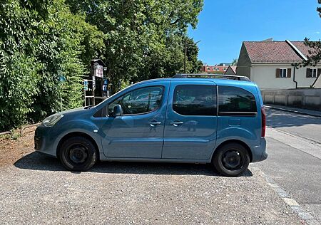 Citroën Berlingo PureTech 110 S&S Multispace Shine AHK