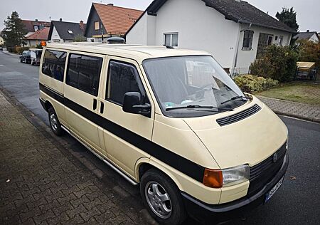 VW T4 Caravelle Volkswagen 2.4 D lang Standard