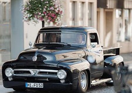 Ford F 100