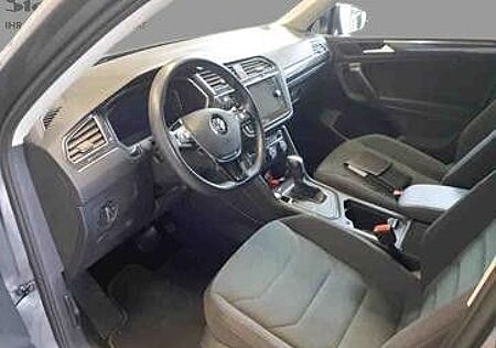 VW Tiguan Allspace Volkswagen 1.5 TSI ACT Highline Navi ACC