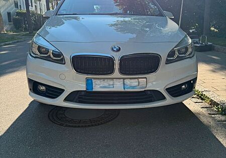 BMW 2er 218d Gran Tourer Sport Line