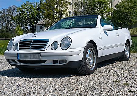 Mercedes-Benz CLK 200 CABRIO (Sport) Classic-Data Note 2+ !TOP