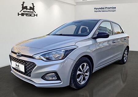 Hyundai i20 1.2 YES! Klima Kamera SHZ LHZ