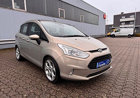 Ford B-Max Titanium Pano Shz