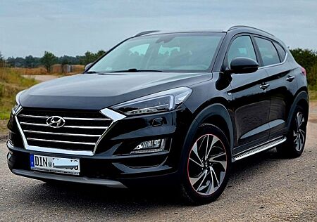 Hyundai Tucson 2.0 CRDi 4WD Premium LED 360°Kamera VOLL