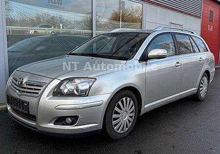Toyota Avensis Kombi 1.8 Team Klima-Aut. PDC SHZ