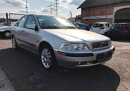 Volvo S40 1.8 Comfort/1.Hand/AutomatikTüv 01/2027