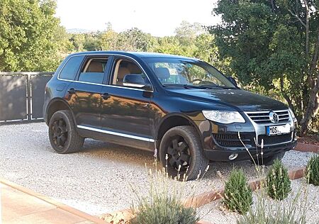VW Touareg Volkswagen 2.5 TDI DPF Tiptronic -