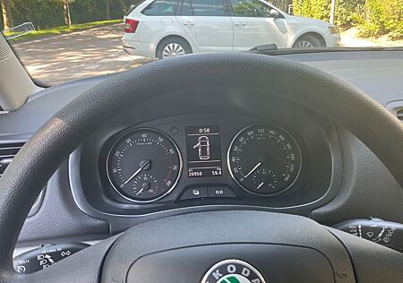 Skoda Fabia 1.2l 51kW Ambition Ambition