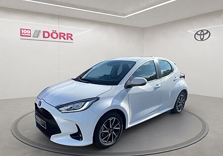 Toyota Yaris Hybrid 1.5 VVT-i Team D + Comfort-Paket*