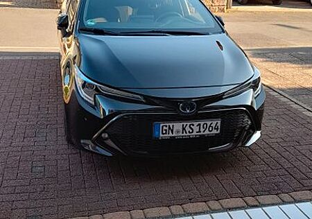 Toyota Corolla 2,0 Hybrid Club Touring Sports Club