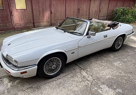 Jaguar XJS Cabrio 6 Zylinder