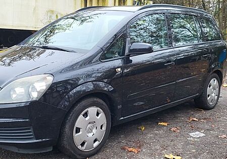 Opel Zafira B Edition / AHK / 7-Sitzer / HU 02-26