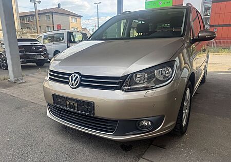 VW Touran Volkswagen Cup 7-Sitzer Navi