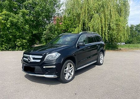 Mercedes-Benz GL 500 4MATIC - AMG Packet