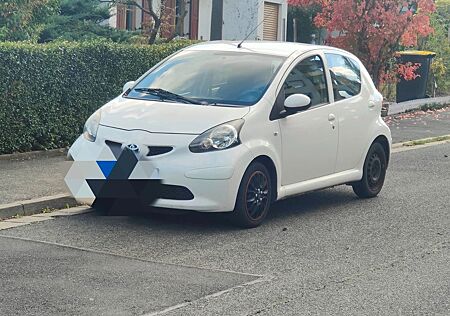 Toyota Aygo (X) Aygo (X) 1,0 Cool Cool
